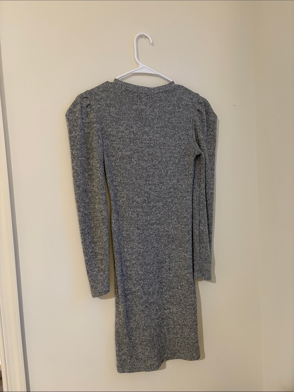 Grey Ribbed Long-Sleeve Knit Dress - Picture 2 of 3